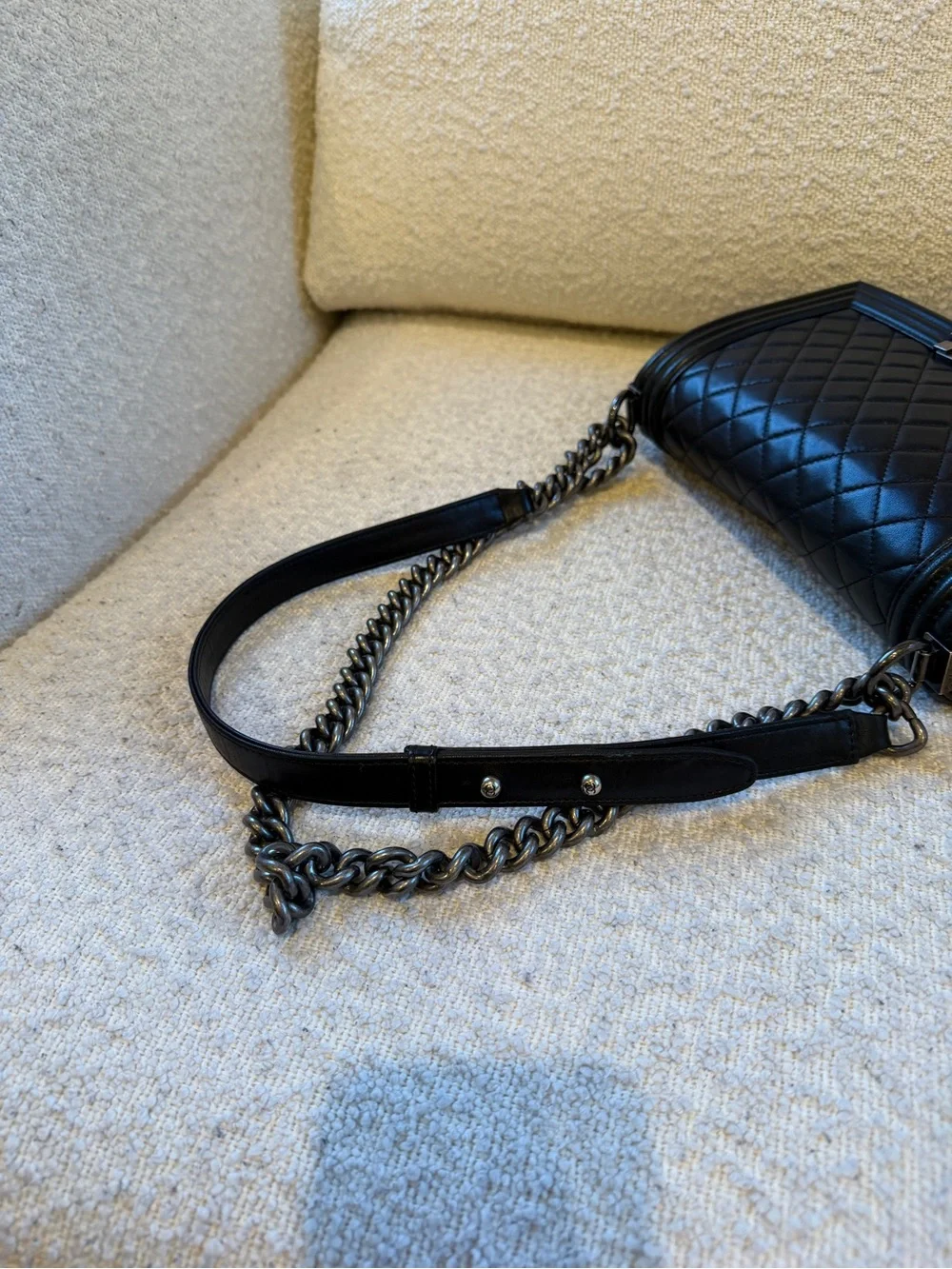 Chanel Black Leather medium Boy Bag